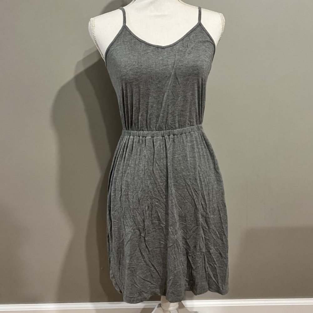 comfy grey sundress size small
